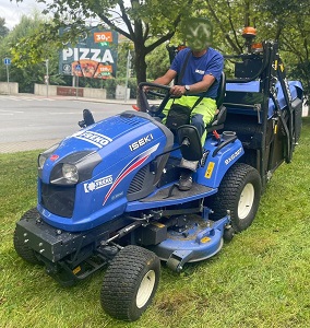 iseki-327-sekacka-bez-obliceje