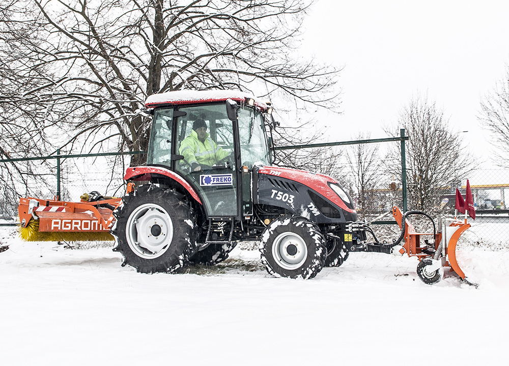TRAKTOR TYM T503 – ZIMNÍ ÚPRAVA